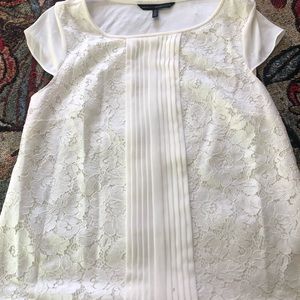 White blouse with lace